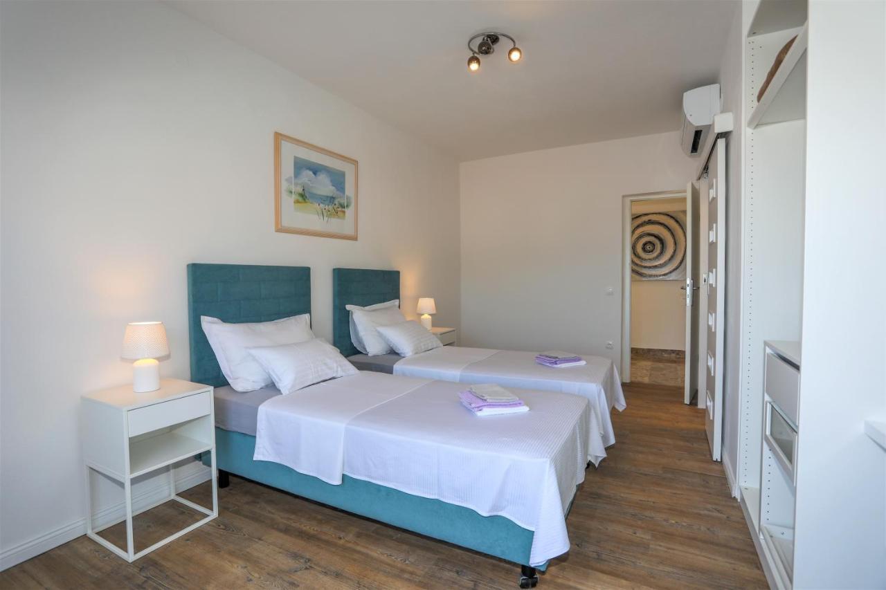 Stella Maris, Hvar - Rooms With A Balcony And A Stunning Sea View ฮวาร์ ภายนอก รูปภาพ